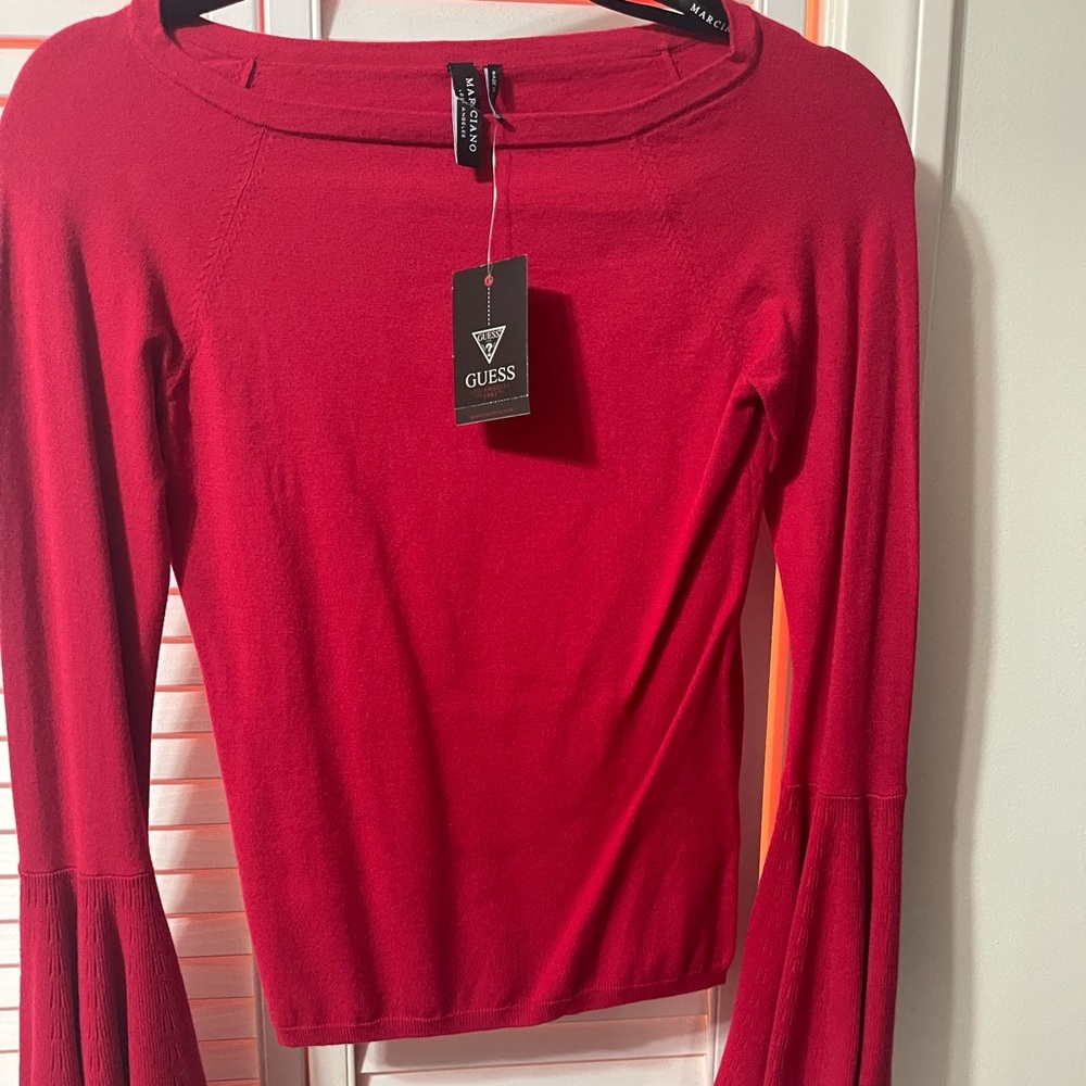 Guess bell sleeve sweater top